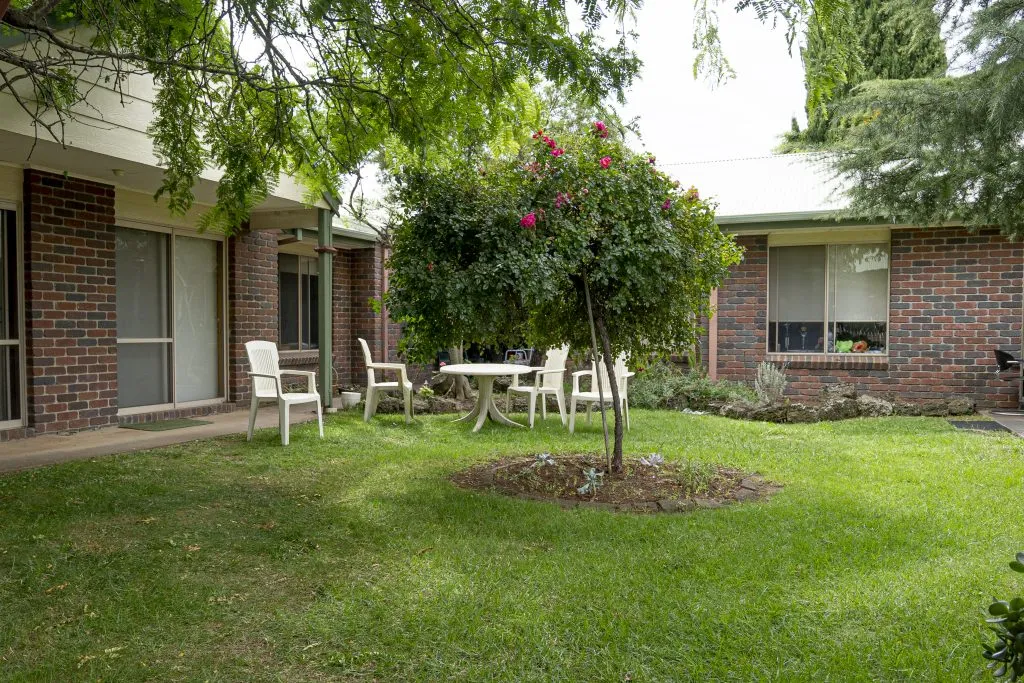 Beautiful landscaped gardens at Gracevale Lodge